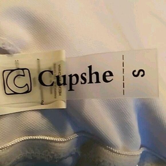 Cupshe Womens Floral Lace-Up Halter One-Piece Swimsuit Size Small - Picture 7 of 8